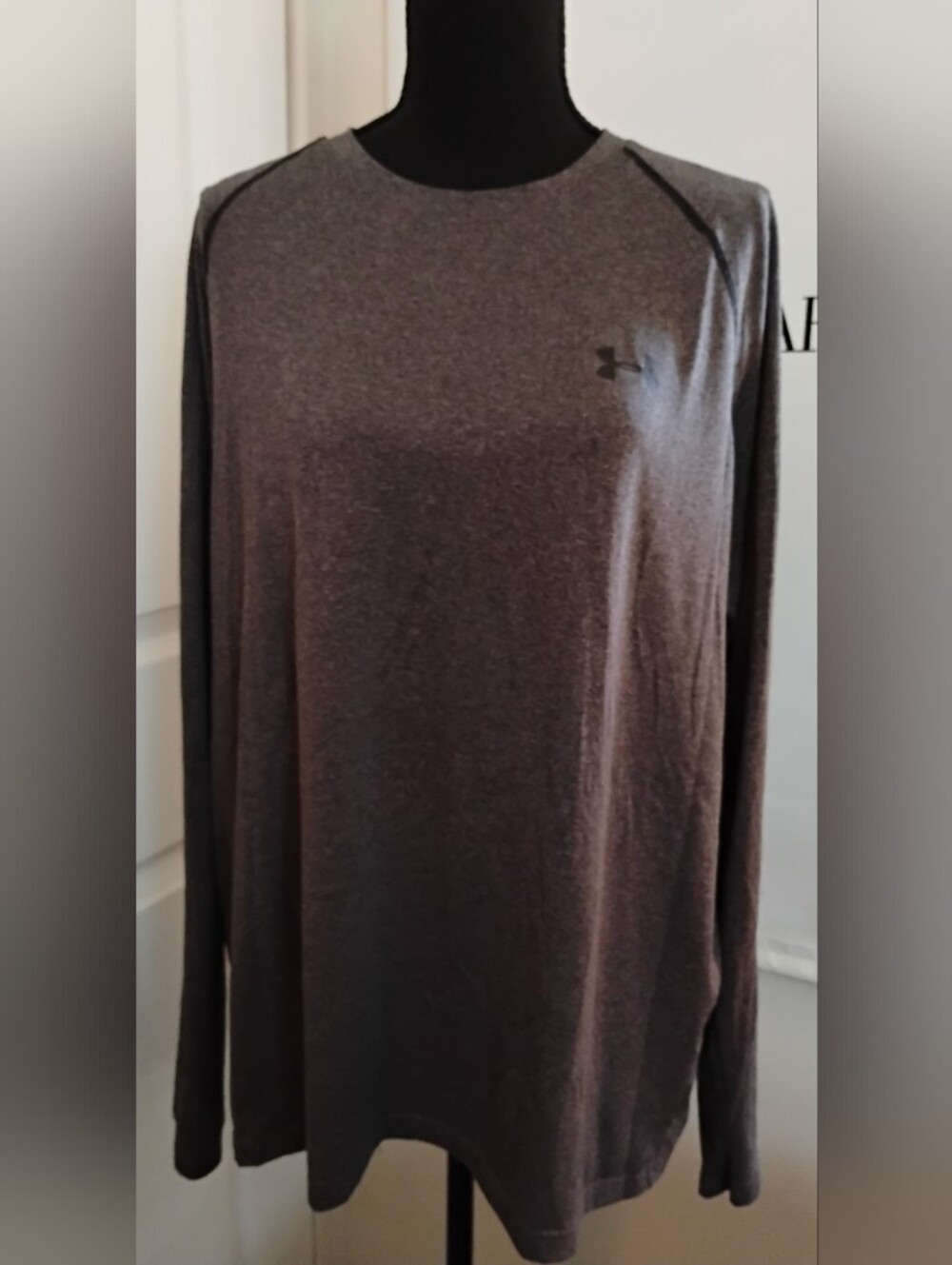 Women's Under Armour Top